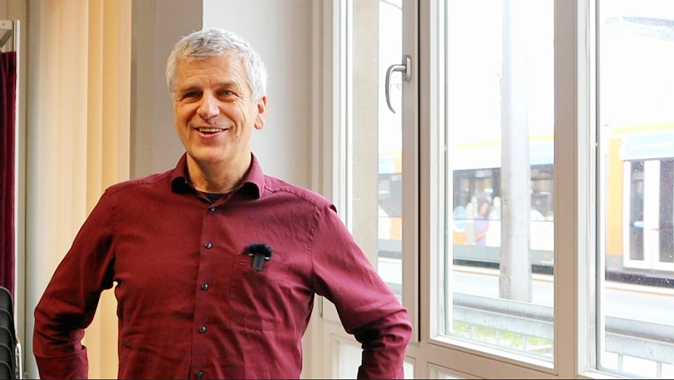 Das Bild zeigt Herrn Martin Kesper vom Statistischen Landesamt Bremen